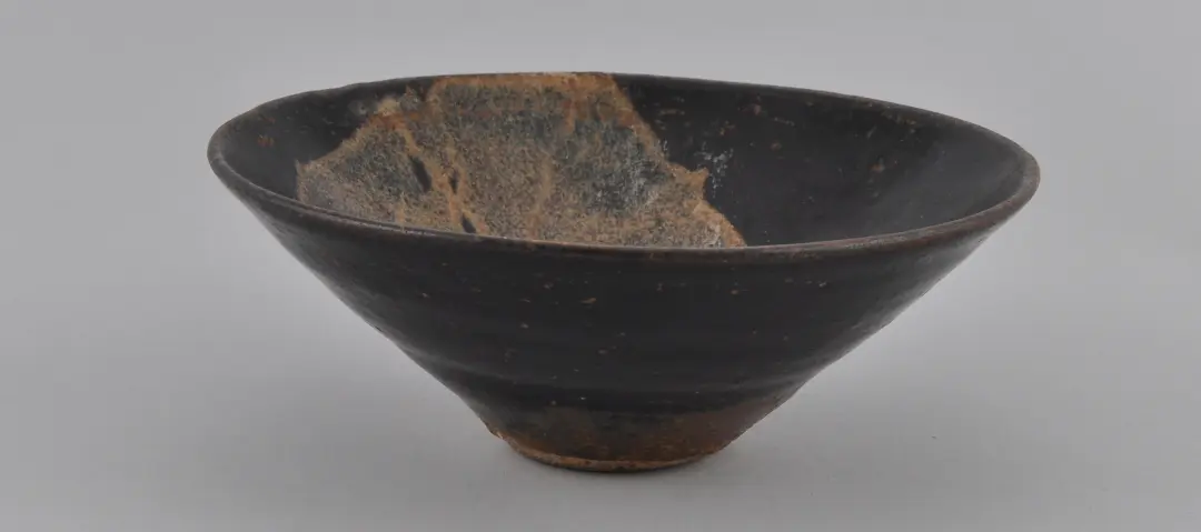 文博日歷丨月白，與秋天更配的釉色找到了