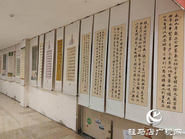 “翰林新星杯”獲獎書畫展圓滿落幕