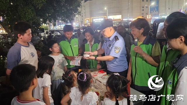 新蔡縣：“電影+宣傳” 點(diǎn)亮禁毒之夜