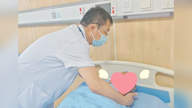  鄭州大學附屬腦病醫(yī)院（駐馬店市第二人民醫(yī)院）：千里求醫(yī)，十年病痛終得治！這位新疆大哥為何成了駐馬店醫(yī)院的“代言人”？