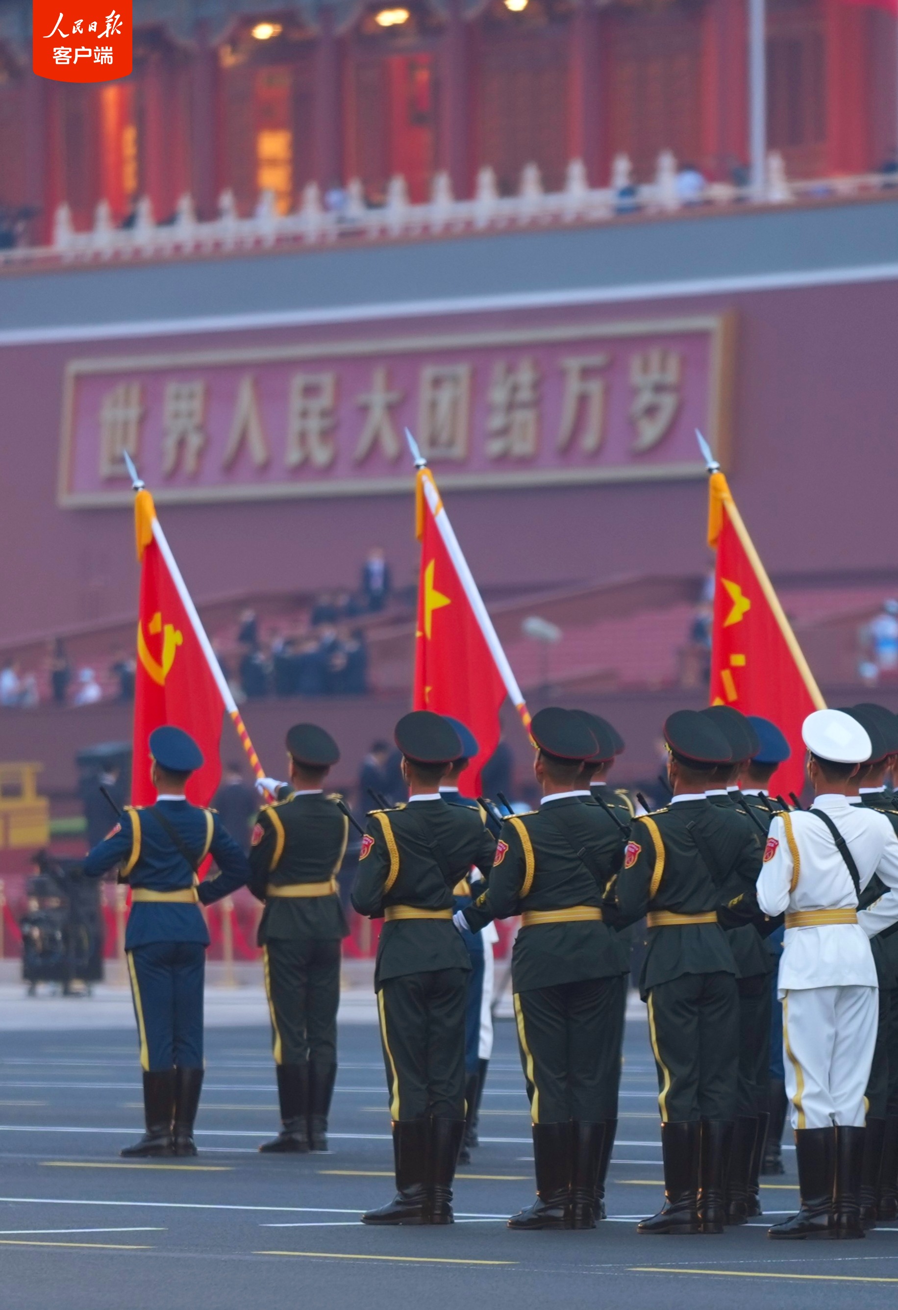 第一批復(fù)制粘貼照來了！閱兵前最新訓(xùn)練現(xiàn)場