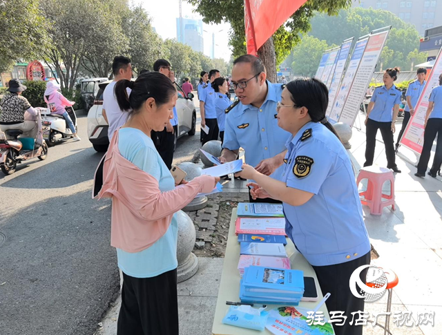 駐馬店市市場(chǎng)監(jiān)管局示范區(qū)分局開(kāi)展全國(guó)藥品安全宣傳周活動(dòng)