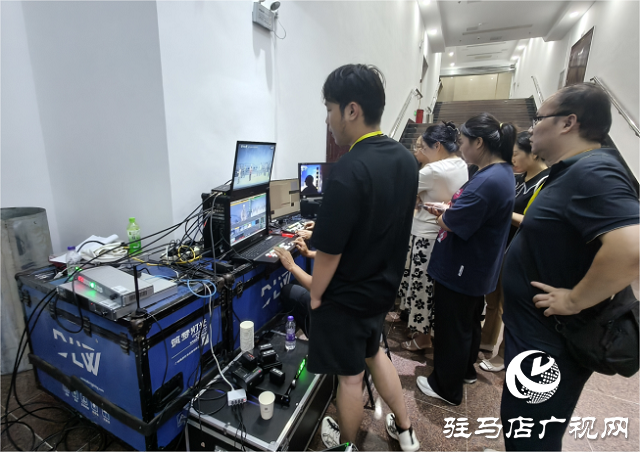 駐馬店聯(lián)通圓滿完成第11屆黃河戲劇節(jié)通信保障工作