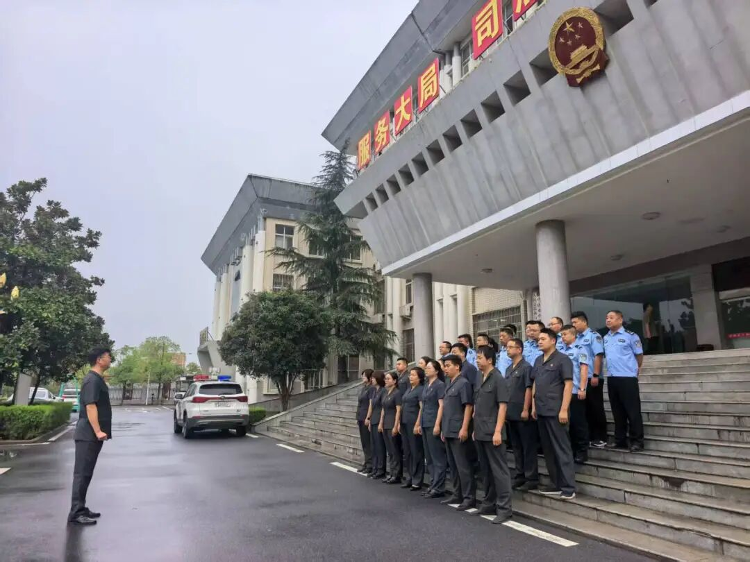 正陽法院周六繼續(xù)開展專項(xiàng)集中執(zhí)行行動