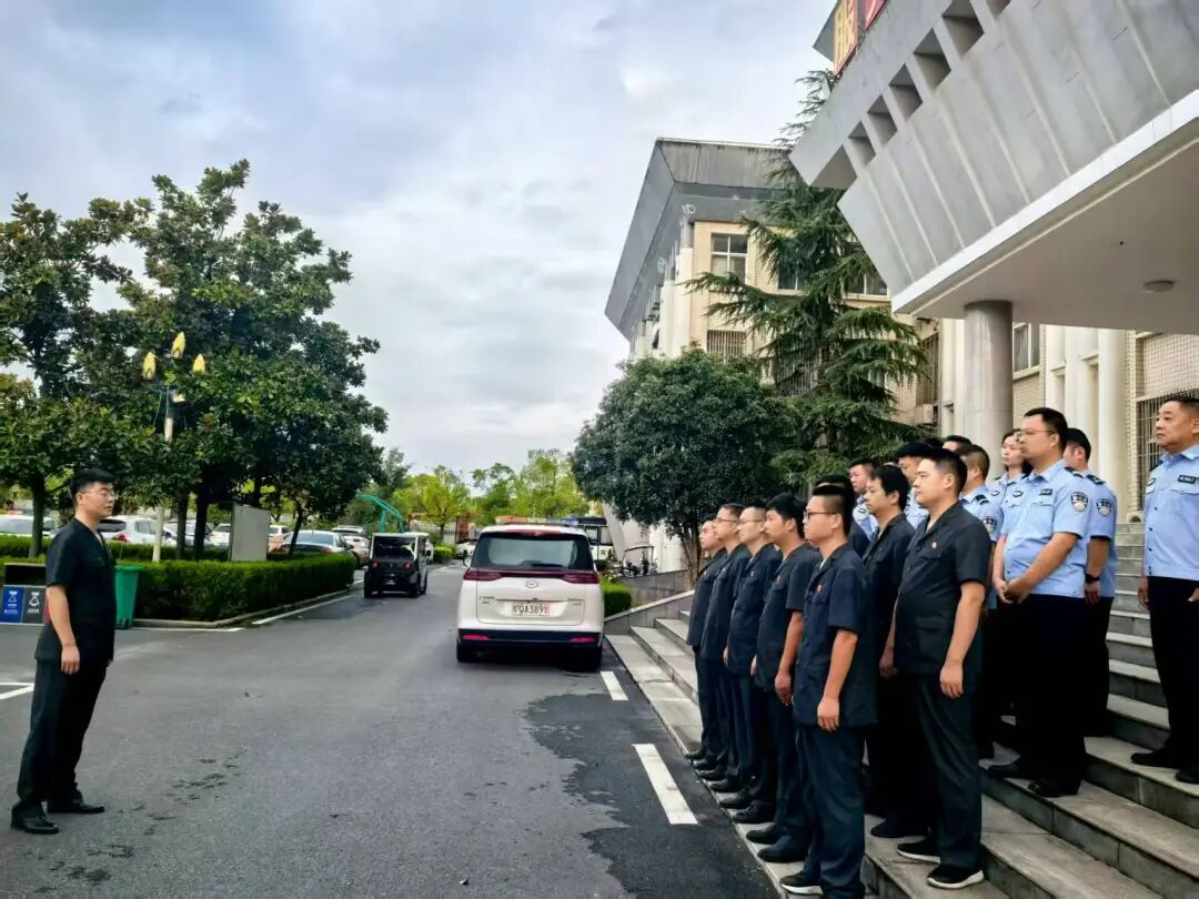 【百日執(zhí)行攻堅(jiān)】履“執(zhí)”盡責(zé) 唯有實(shí)干——正陽法院開展周末集中執(zhí)行行動(dòng)