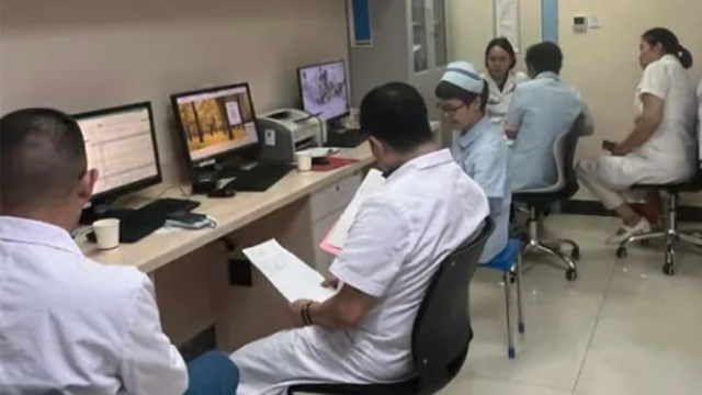  駐馬店市中醫(yī)院：生命禁區(qū)的精準(zhǔn)拆彈，守住母親的搖籃！