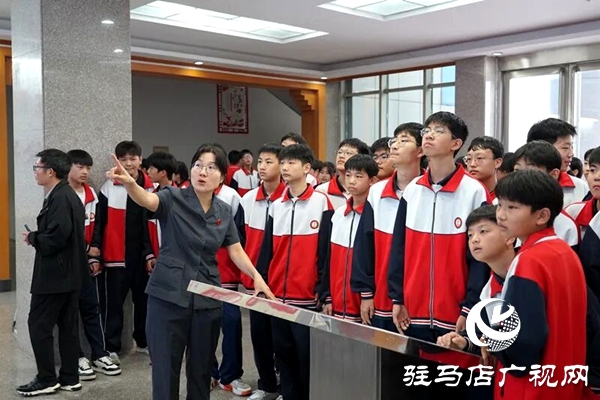 平輿縣人民法院:解鎖“開學(xué)第一課”新上“法”