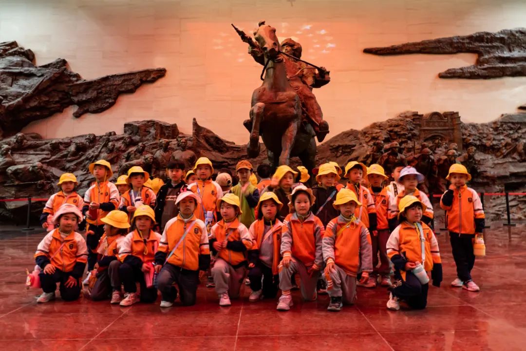 線上展｜銘記烽火鑄忠魂 藝韻傳薪頌英雄——駐馬店市紀(jì)念抗戰(zhàn)勝利80周年、楊靖宇將軍誕辰120周年美術(shù)書法攝影藝術(shù)展（五）