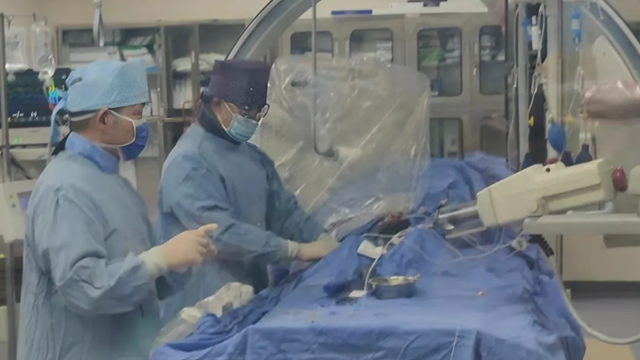 駐馬店市第一人民醫(yī)院：摔了一跤后，持續(xù)頭痛、眼睛紅腫、視力模糊，竟然是腦血管“漏”了？