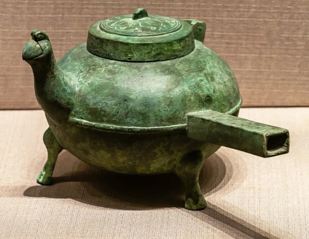 文博日歷丨一盉（hé）在手，濃淡皆適宜