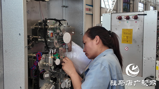 西平縣:打造營商環(huán)境“金名片”激發(fā)企業(yè)發(fā)展新動能