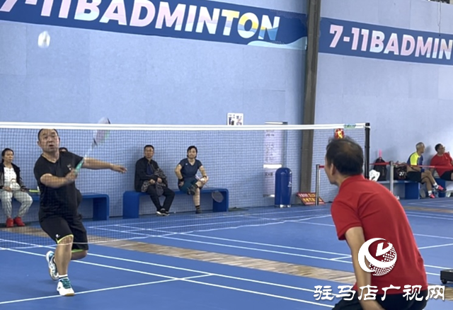 駐馬店市羽毛球公開賽激情開賽 全民健身熱潮燃動(dòng)天中