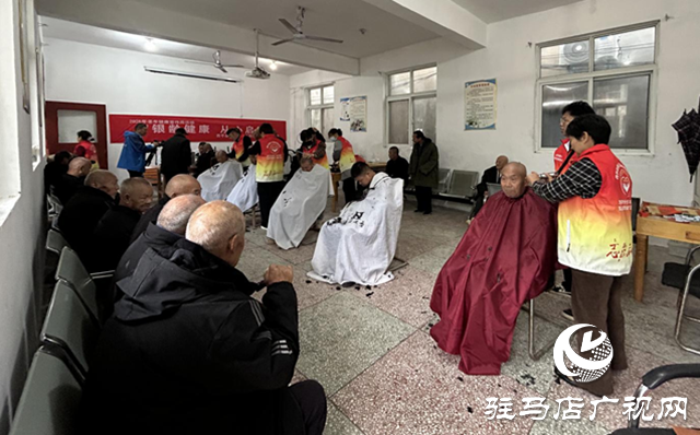 溫情餃子宴 愛暖老人心