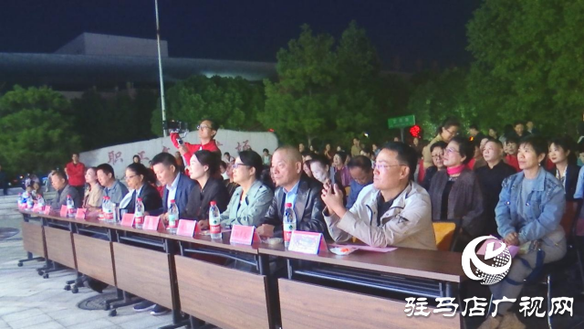 “中國夢 勞動(dòng)美 工會(huì)情” 2025 年駐馬店工會(huì)職工文化廣場慶祝中國人民抗日戰(zhàn)爭勝利 80 周年暨閉幕演出圓滿舉行