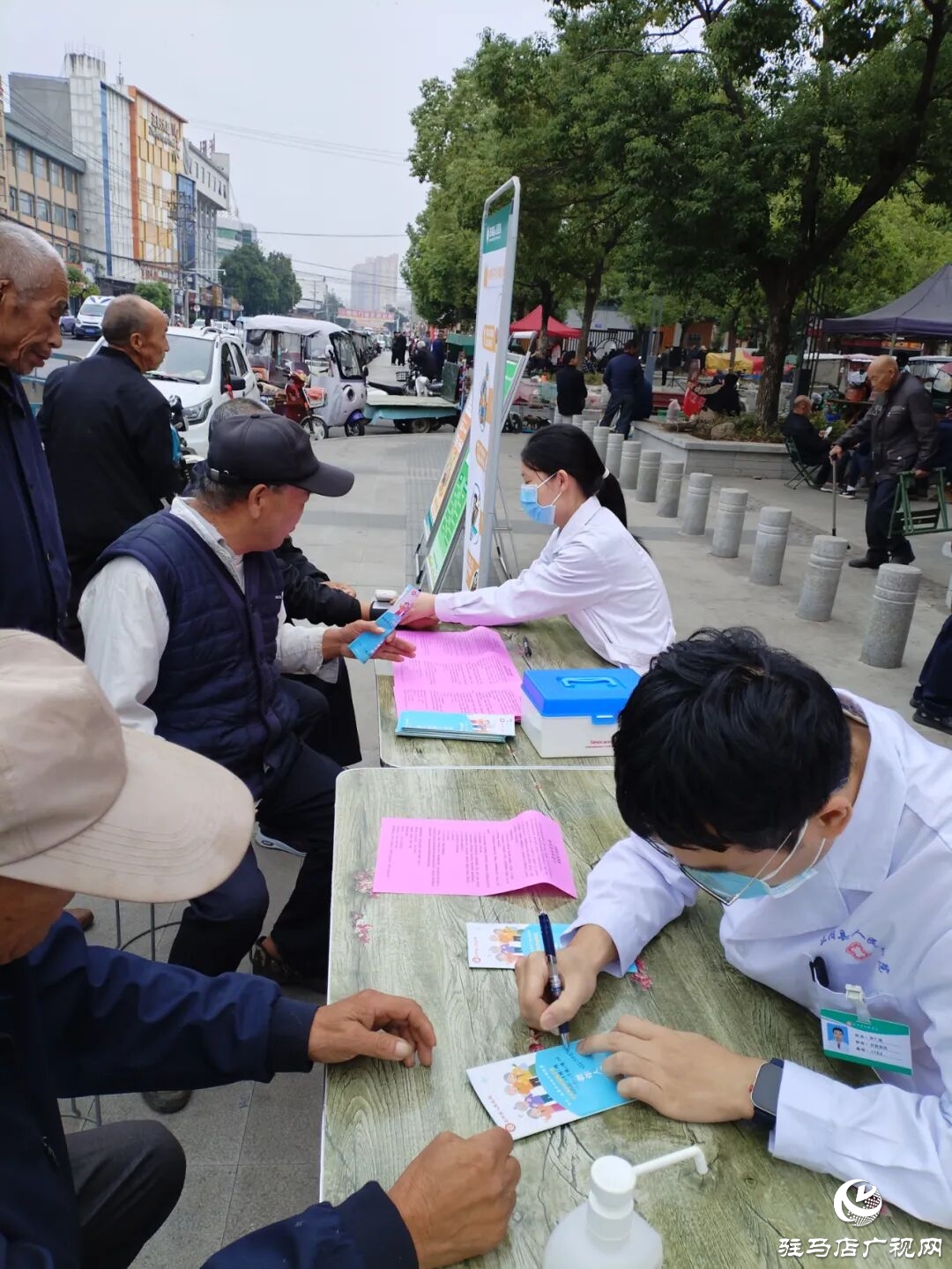正陽(yáng)縣開(kāi)展“阿爾茨海默病日”宣傳活動(dòng)