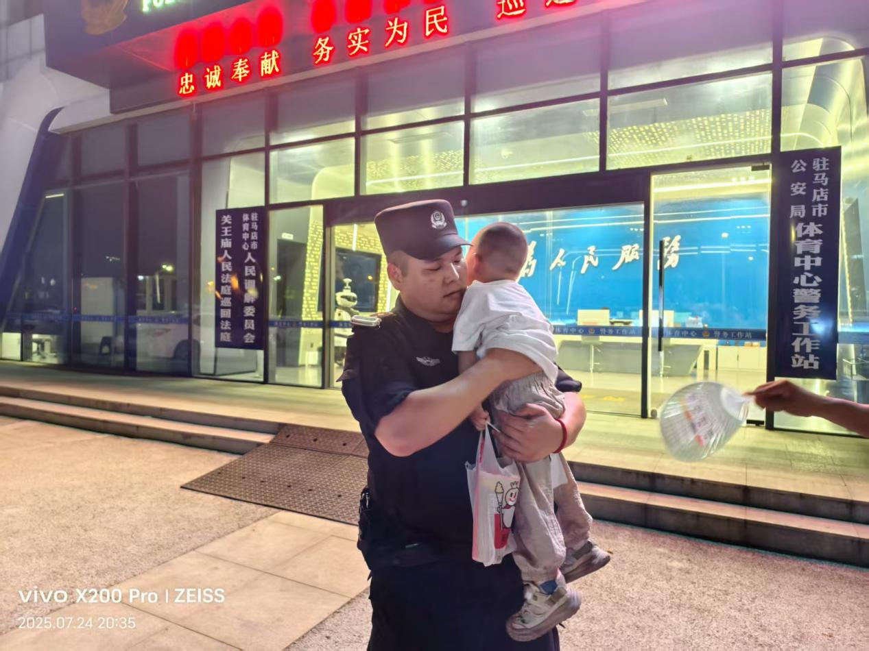 焦榮舉：從優(yōu)秀士兵到警營先鋒，用心用情守護一方平安