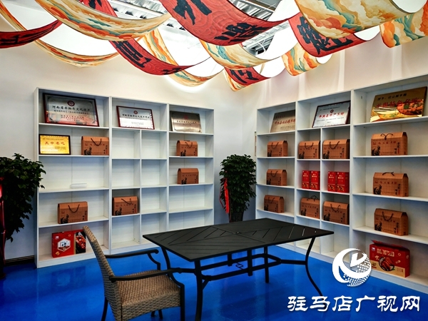 平輿縣東皇街道劉凡社區(qū)：省級非遺辣半蹄“鹵”出共富路