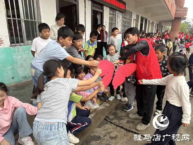 科普進(jìn)校園 點(diǎn)亮科學(xué)夢(mèng)