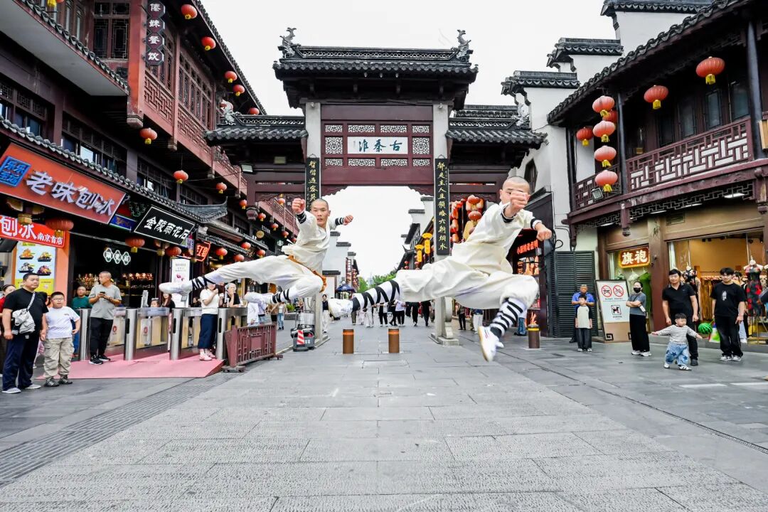 來吧，跟著功夫游中原