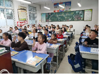 駐馬店市第三小學(xué)開展2025年秋季學(xué)期一、二年級(jí)習(xí)慣口令化展示活動(dòng)