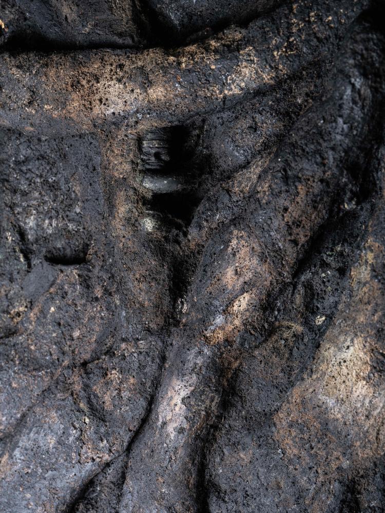 技術(shù)突破！文物醫(yī)生成功“加固”三星堆象牙，國寶終可直面公眾