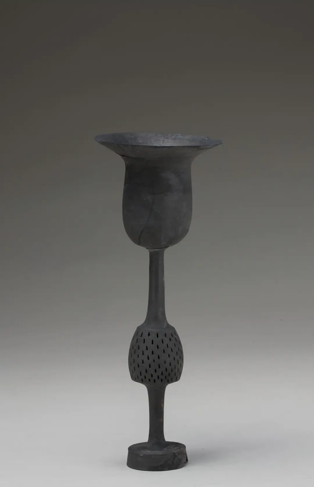 文博日歷丨山東大學(xué)收藏的這兩只小鳥 已經(jīng)飛了2800多年