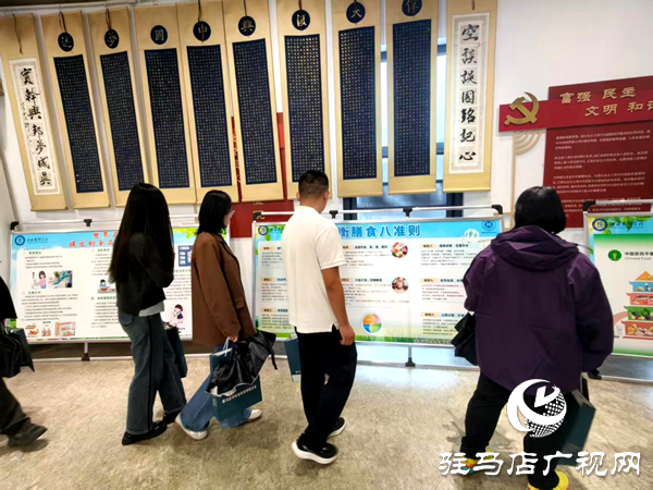 2025年平輿縣成功舉辦“我在新時(shí)代文明實(shí)踐中心過(guò)佳節(jié)”暨“社科專家面對(duì)面”文明實(shí)踐活動(dòng)