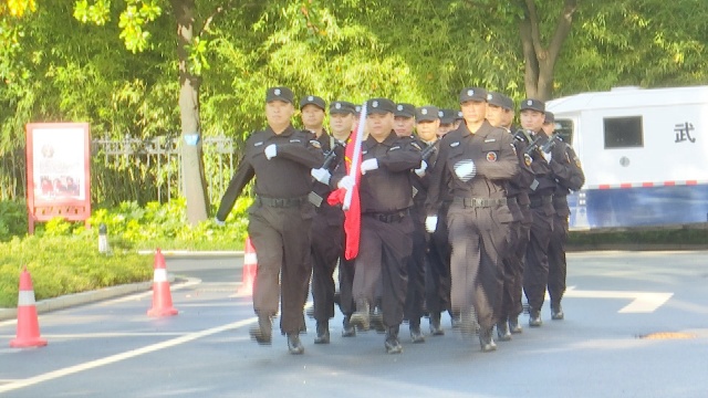 駐馬店市財政局舉行升國旗儀式 禮贊新中國76周年華誕