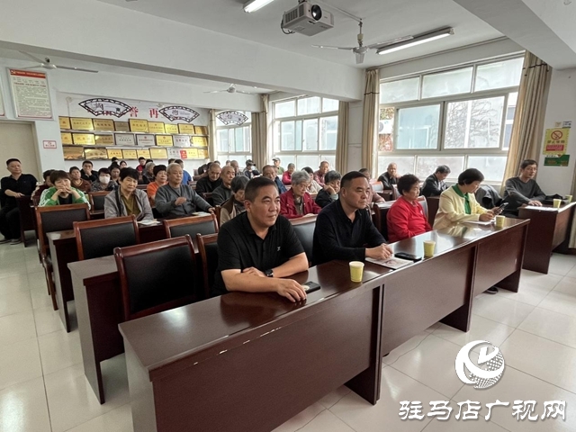 “暖心家園”送健康：中醫(yī)養(yǎng)生講座 守護(hù)居民身心健康