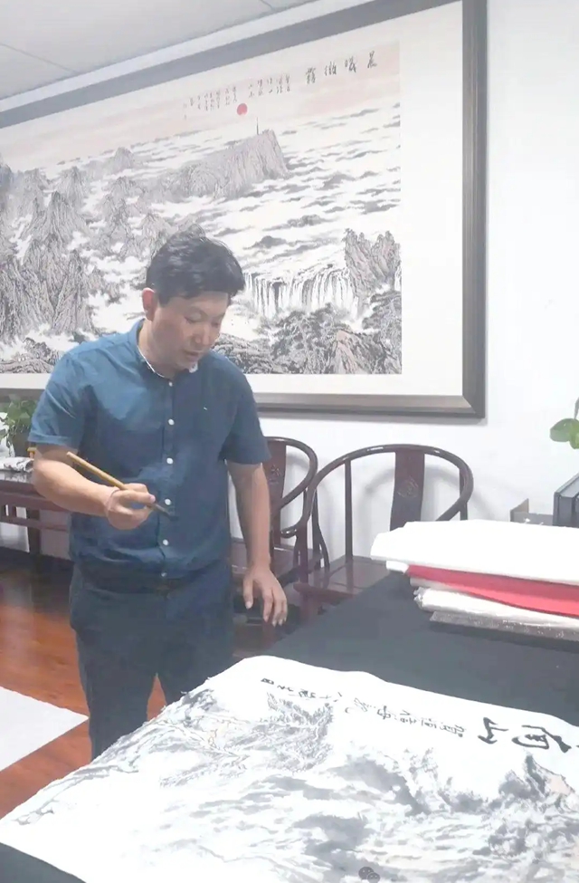 確山一高百年校慶：詩歌與藝術(shù)共鳴的歷史時(shí)刻