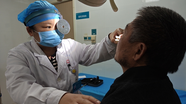 別再把過敏當感冒！這份秋季鼻炎急救手冊請收好