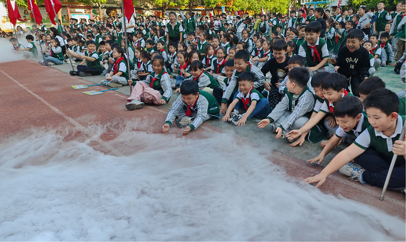 西平縣教育局成功舉辦全縣首屆科普月暨首屆科技節(jié)活動(dòng)