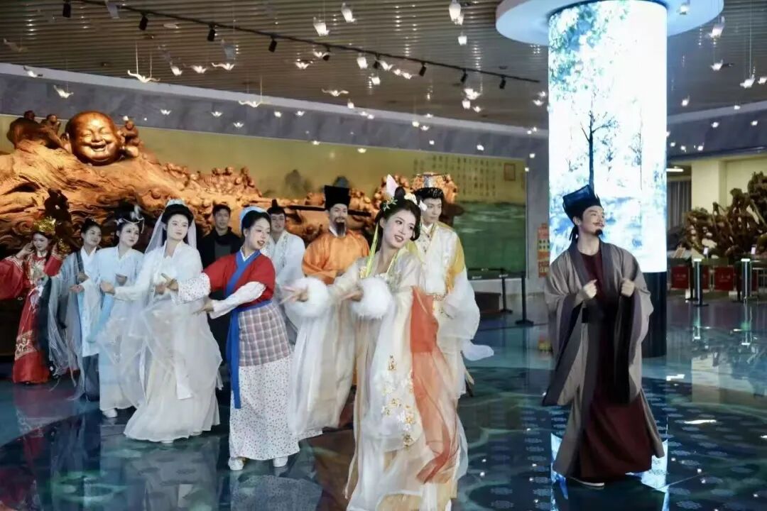 河南文旅寵客好評(píng)如潮，文化游持續(xù)火爆