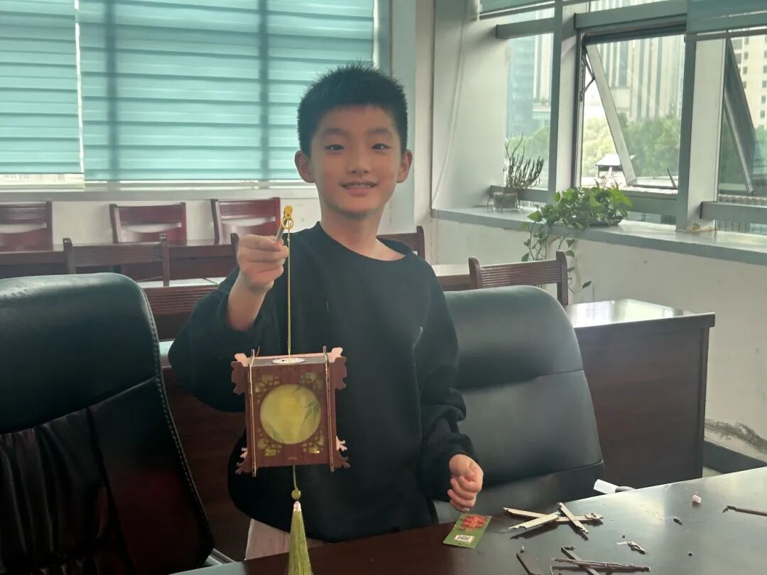 駐馬店市博物館手繪野生玩家集合，用畫筆“炸”出你的專屬風格