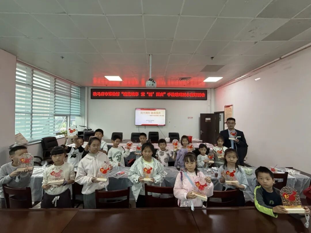 駐馬店市博物館手繪野生玩家集合，用畫筆“炸”出你的專屬風格