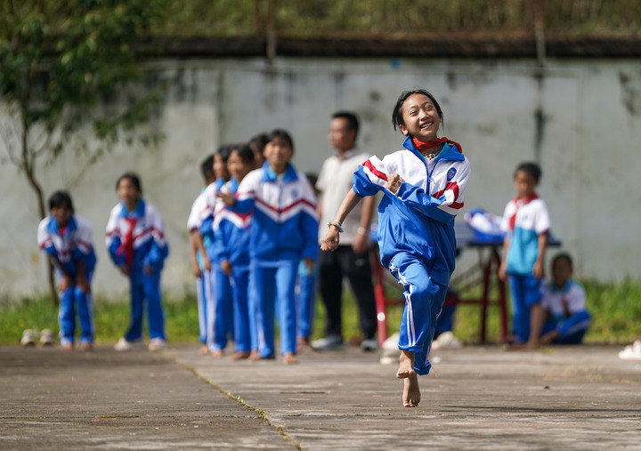 “每一位婦女都是時代的書寫人、追夢的奮斗者”——以習(xí)近平同志為核心的黨中央引領(lǐng)推動新時代婦女事業(yè)發(fā)展和婦聯(lián)工作紀實