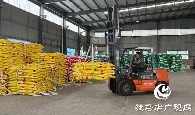 河南鑫沃耕肥業(yè)：顆粒氮肥走俏市場 助力農(nóng)業(yè)提質(zhì)增效??