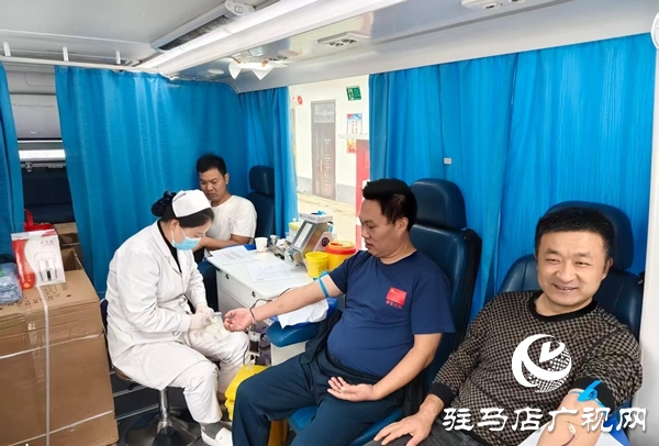 平輿縣李屯鎮(zhèn):開展愛心獻(xiàn)血活動 熱血傳遞生命力量