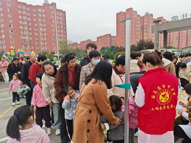 駐馬店市中醫(yī)院走進幼兒園開展 “五小” 專項行動 守護兒童健康