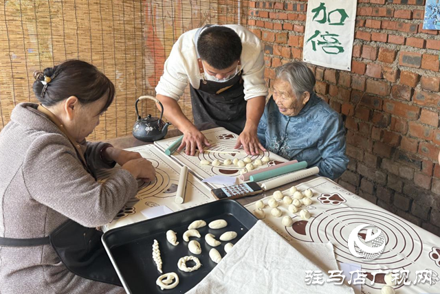 窯烤面包體驗(yàn)活動(dòng)受歡迎 市民親手制作感受生活溫度??
