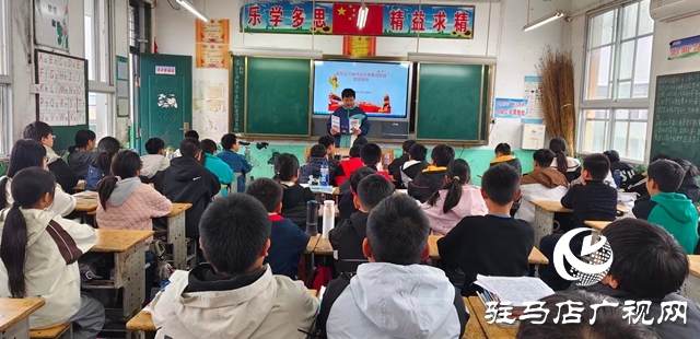 泌陽(yáng)縣下碑寺鄉(xiāng)開展反邪教知識(shí)進(jìn)校園宣傳活動(dòng)