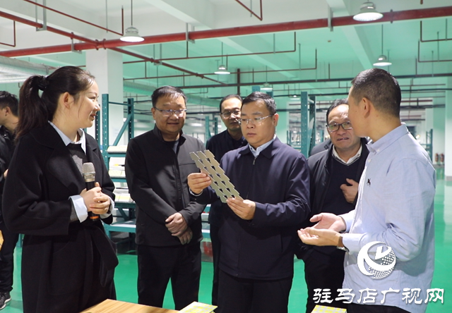 泌陽縣委統(tǒng)戰(zhàn)部、縣工商聯(lián)聯(lián)合開展民營經(jīng)濟發(fā)展情況專題調(diào)研