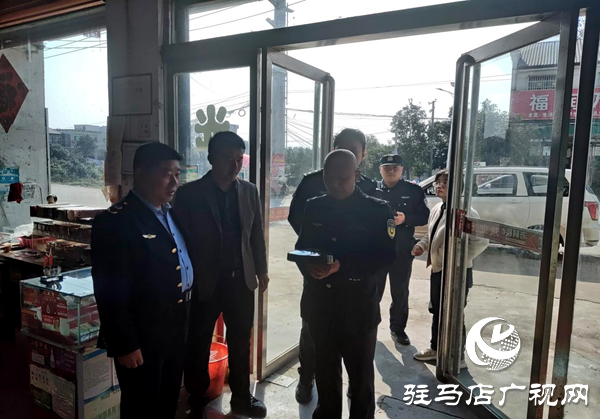 平輿縣射橋鎮(zhèn)：開(kāi)展煙花爆竹“打非”推進(jìn)會(huì) 筑牢經(jīng)營(yíng)場(chǎng)所安全防線(xiàn)