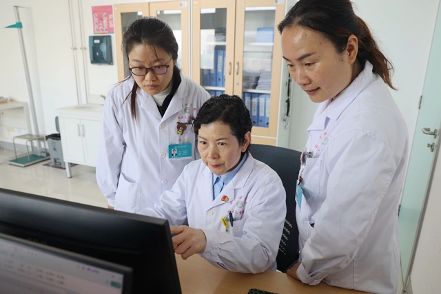 袁俊梅醫(yī)生：用愛與專業(yè)守護“折翼天使”康復路