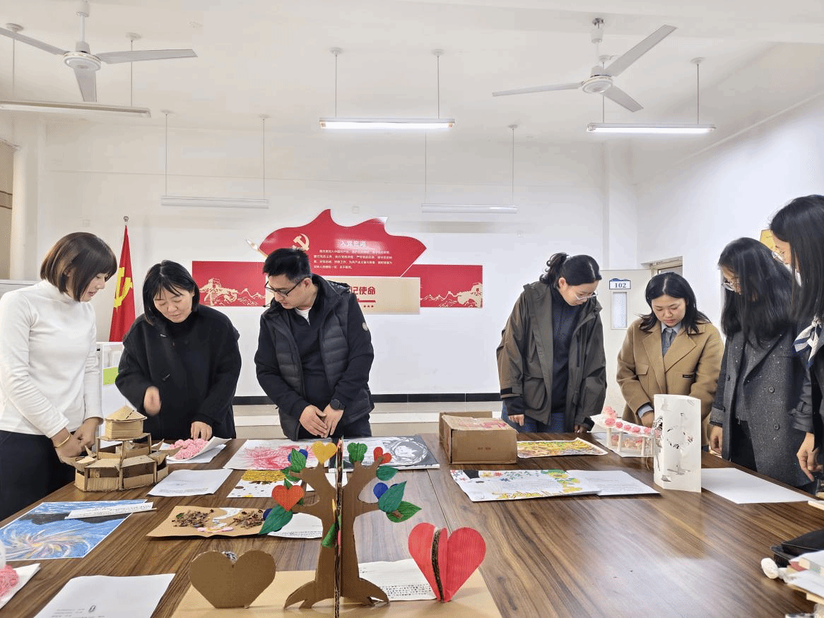 駐馬店職業(yè)技術(shù)學(xué)院建筑工程學(xué)院成功舉辦“以手愈心 創(chuàng)意同行”手工創(chuàng)作大賽