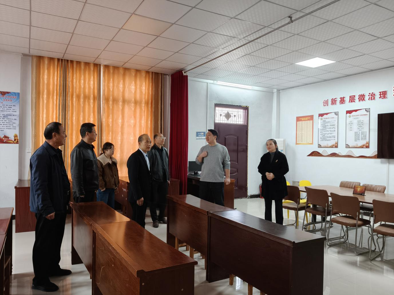 書(shū)香潤(rùn)?quán)l(xiāng)村 賦能振興路 ——駐馬店市委宣傳部出版科調(diào)研玉山鎮(zhèn)悅莊村農(nóng)家書(shū)屋