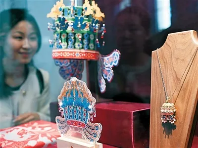 特色文創(chuàng)成文旅市場(chǎng)新寵