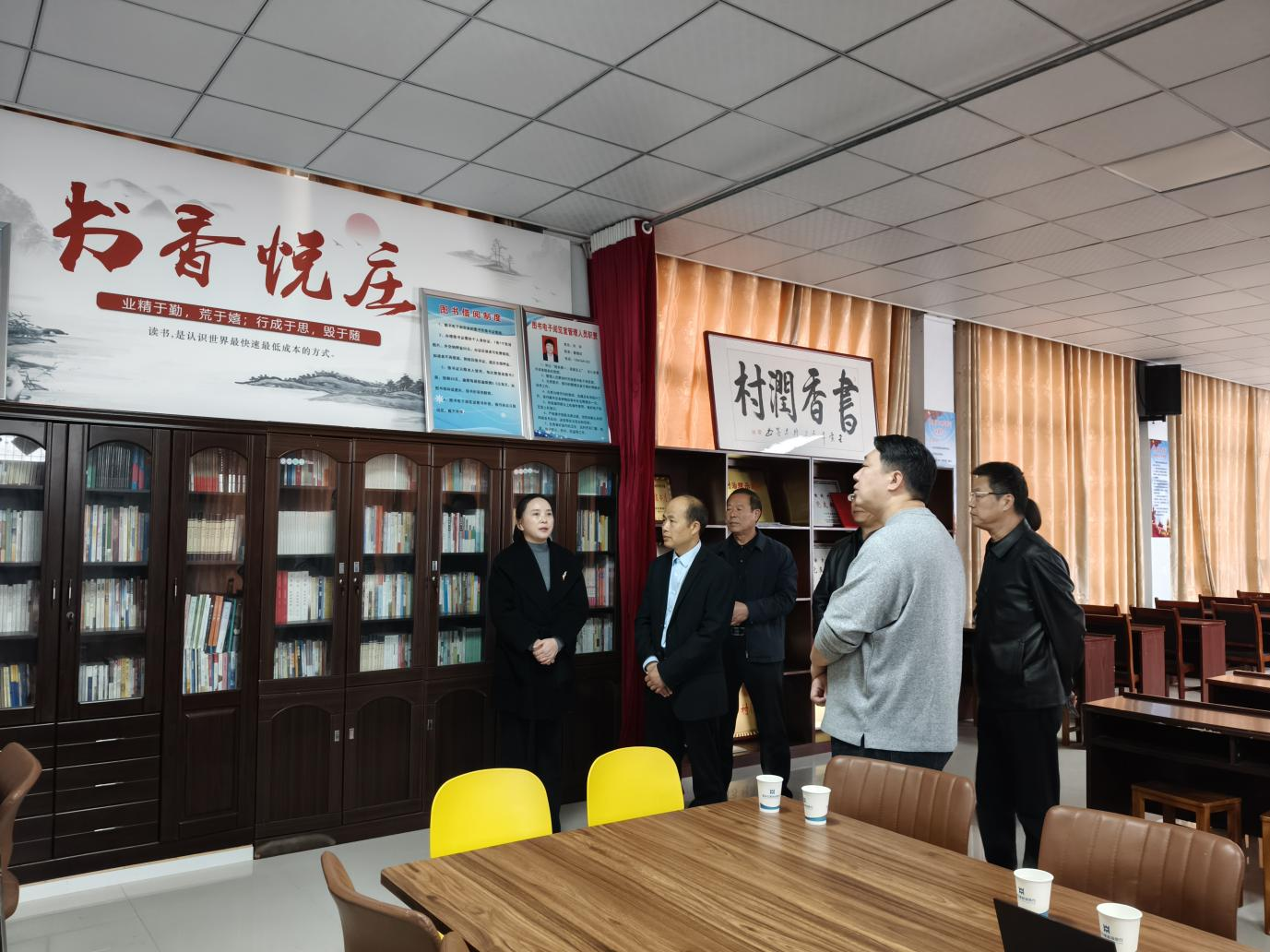 書(shū)香潤(rùn)?quán)l(xiāng)村 賦能振興路 ——駐馬店市委宣傳部出版科調(diào)研玉山鎮(zhèn)悅莊村農(nóng)家書(shū)屋