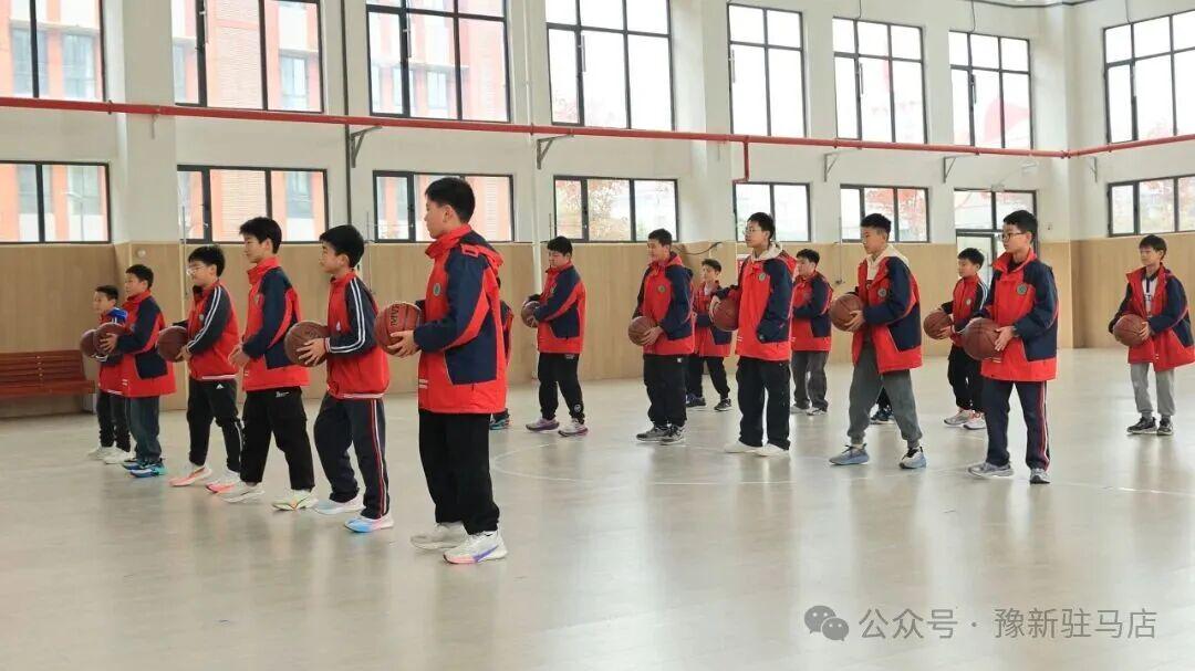 駐馬店第六小學(xué)改擴(kuò)建投用 百年老校煥新顏