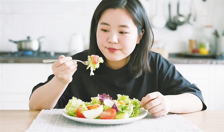 健康“享瘦” 3個減肥謠言別踩坑